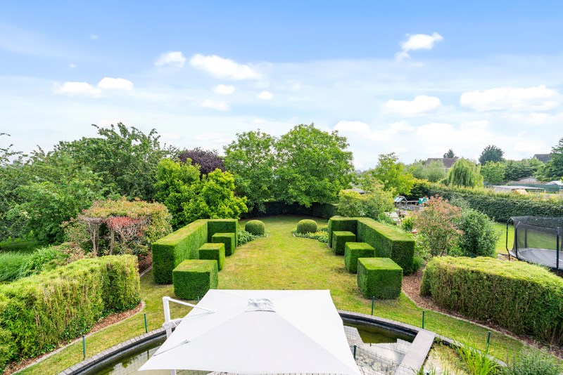 Riante en luxueuze villa  met wellness en weides 