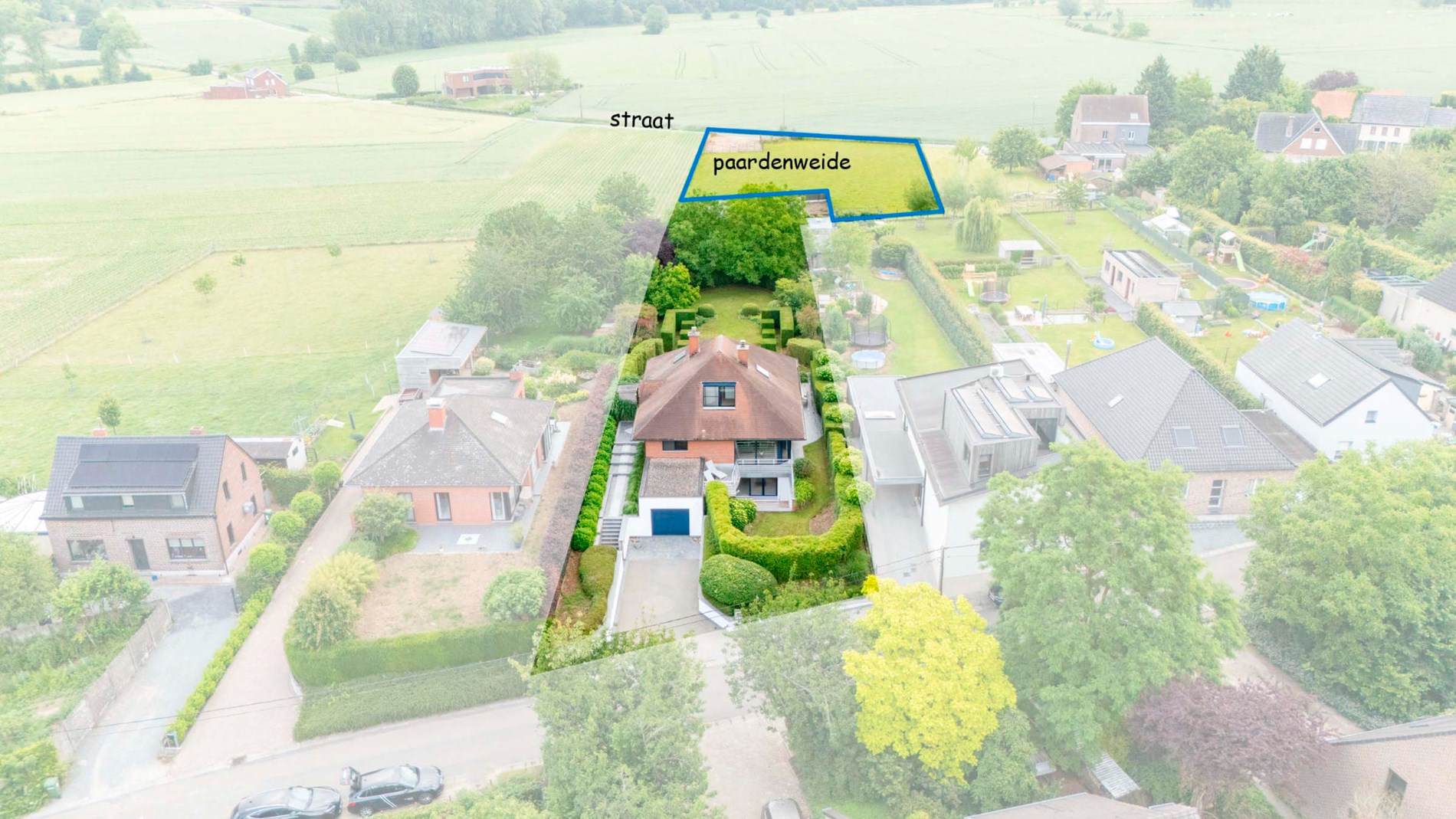 Riante en luxueuze villa  met wellness en weides 