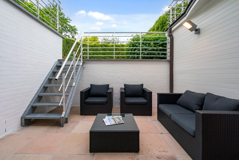 Riante en luxueuze villa  met wellness en weides 