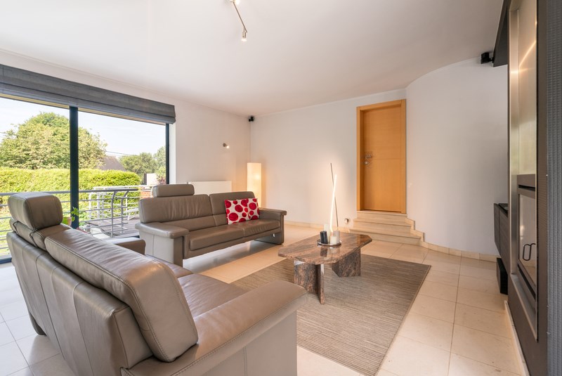 Riante en luxueuze villa  met wellness en weides 